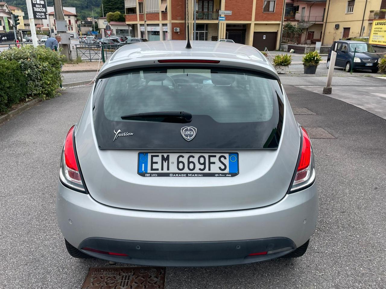 Lancia Ypsilon 1.2 69 CV 5 porte S&S Platinum