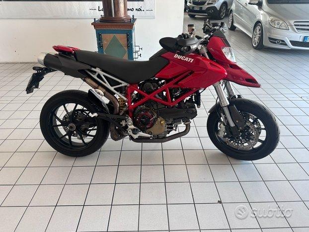 Ducati hypermotard 1100