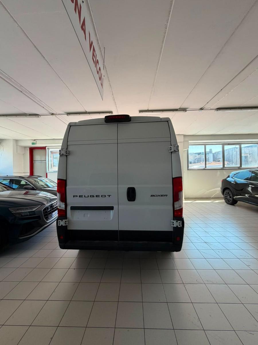 PEUGEOT - Boxer - 330 2.2 HDi/150CV FAP PC-TN Combi Comfort