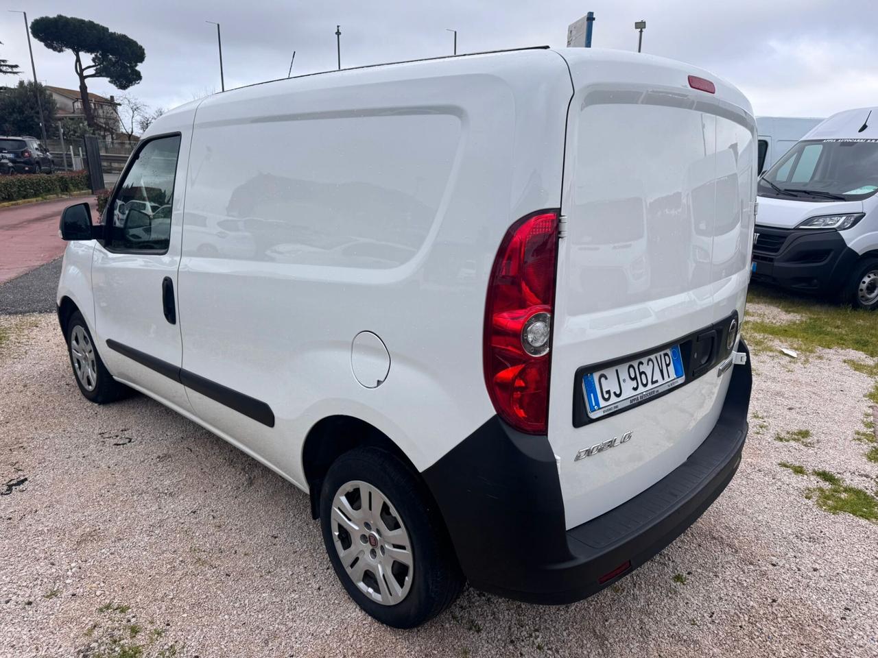 FIAT DOBLO 1.6MJT 105CV E6D-I 3POSTI 2022