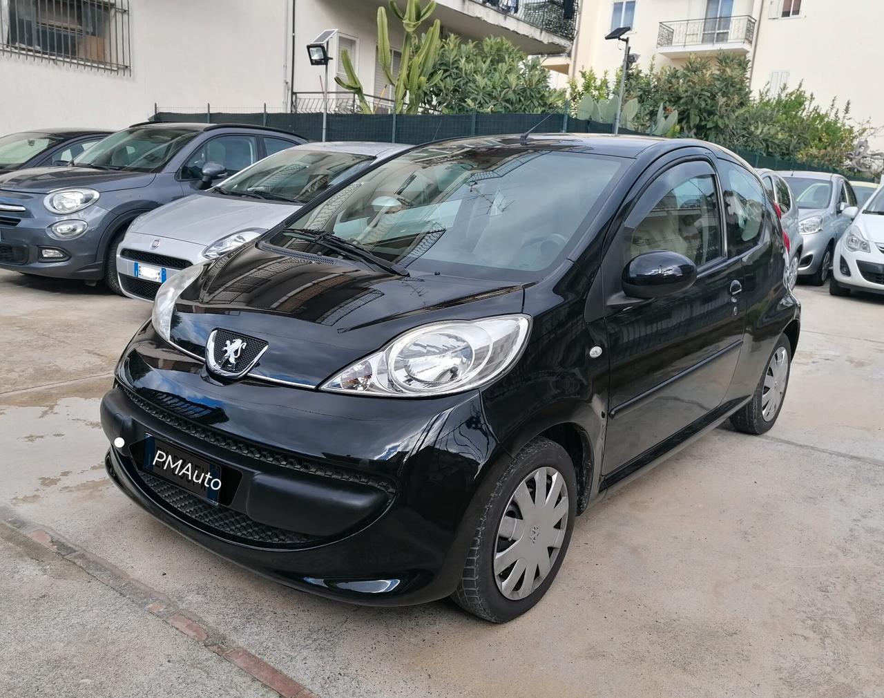 Peugeot 107 1.0 68CV 3p. Sport