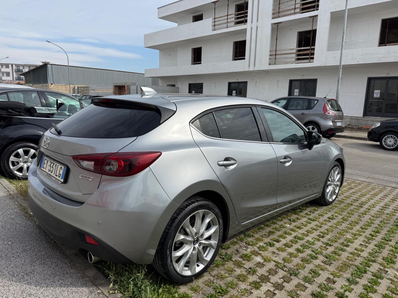 Mazda 3 Mazda3 2.2 Skyactiv-D Exceed