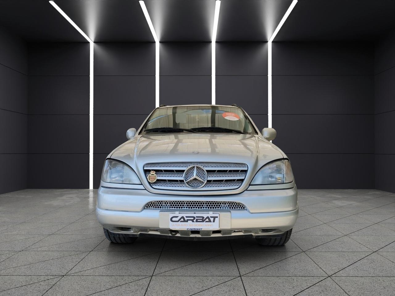 MERCEDES Classe M (W163) ML 270 turbodiesel...