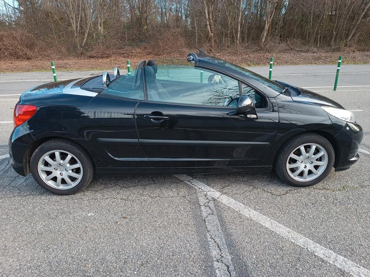 Peugeot 207 CC CambioAut.61900Km