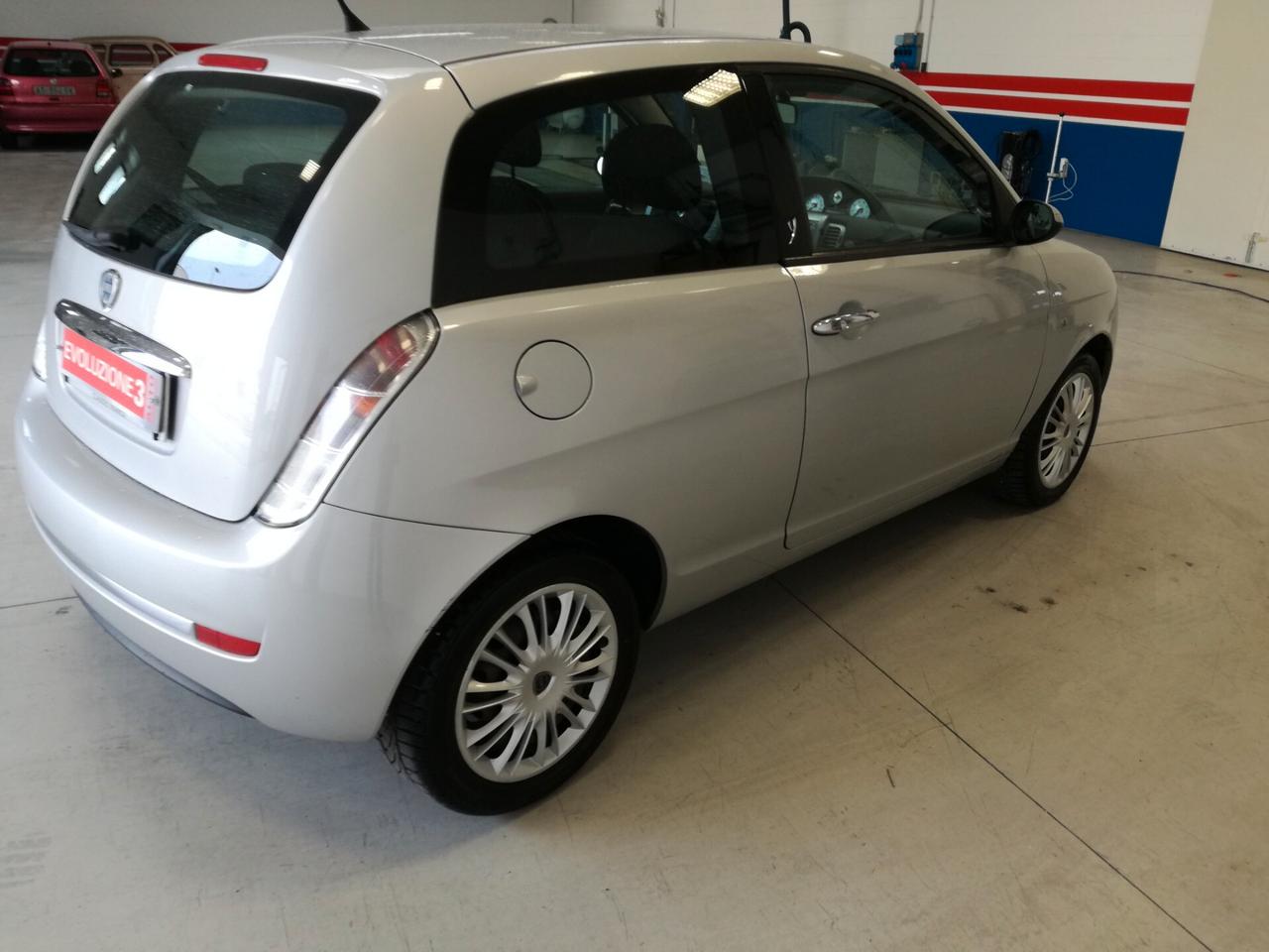 Lancia Ypsilon 1.2 OK NEOPATENTATI