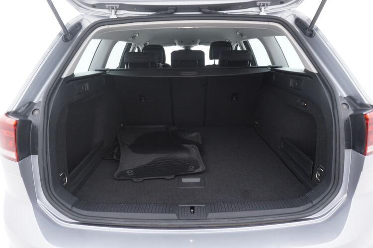 Volkswagen Passat Business DSG BR825505 2.0 Diesel 150CV