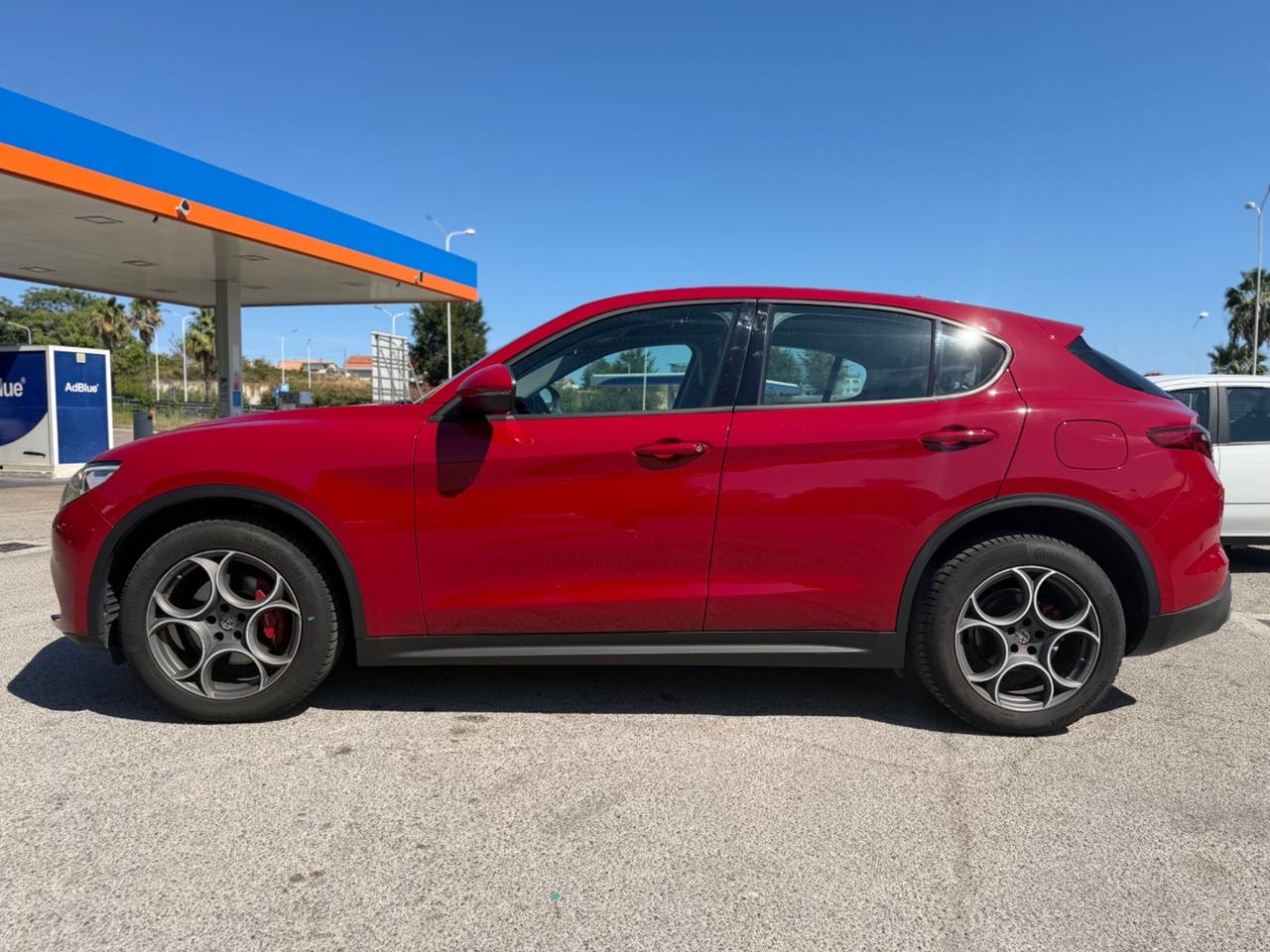 Alfa Romeo Stelvio 2.2 Turbodiesel 210 CV AT8 Q4 Executive