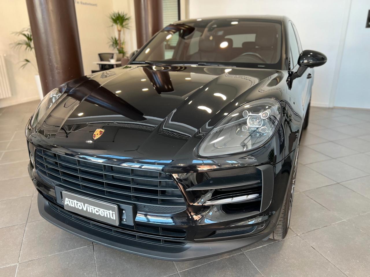 Porsche Macan 2.0 cc 245 cv PDK FULL OPT