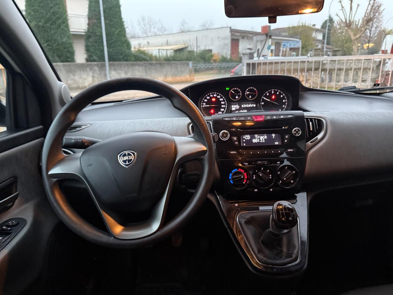 Lancia Ypsilon 0.9 METANO VALIDO 2029 2013 NEOPAT