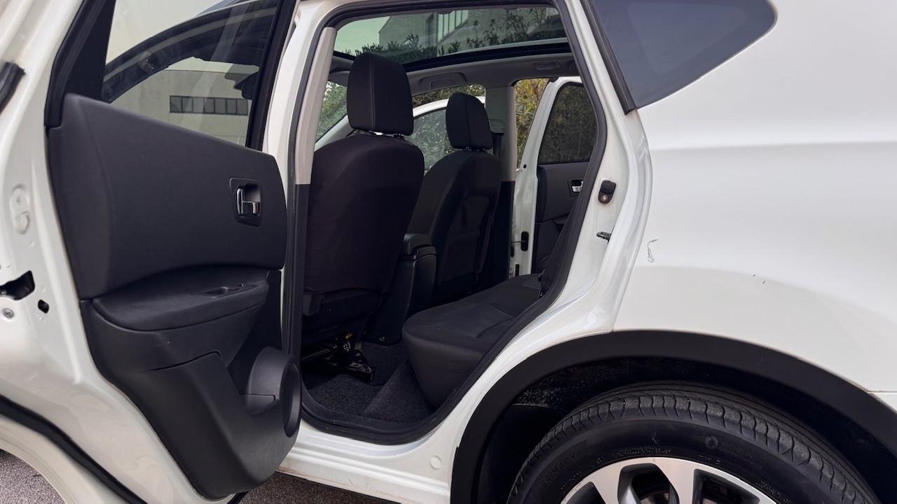 Nissan Qashqai 2.0 dCi DPF 4WD n-tec 4x4