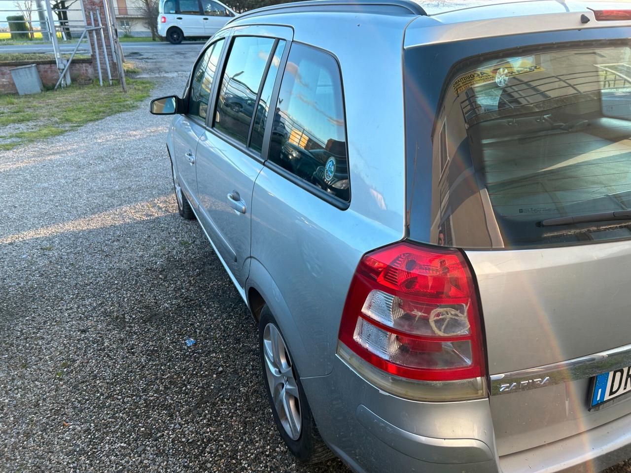 Opel Zafira 1.9 CDTI 120CV 2009