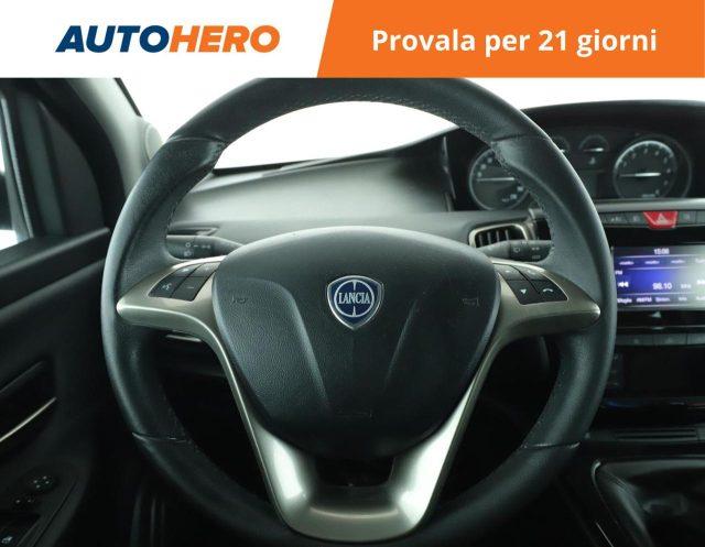 LANCIA Ypsilon 1.2 69 CV 5 porte Platinum