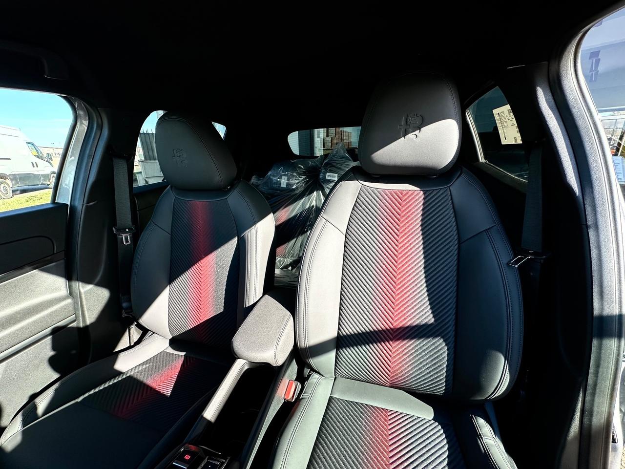 Alfa Romeo Junior 1.2 136 CV Hybrid eDCT6 Speciale