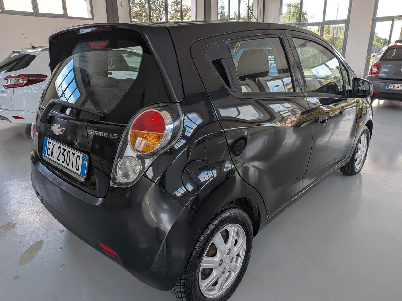 Chevrolet Spark 1.0 GPL 5 Porte