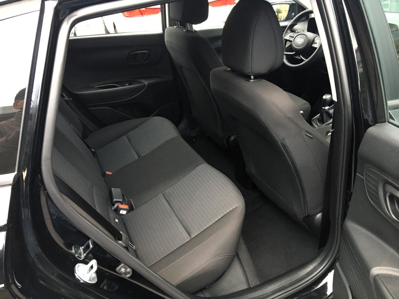 Hyundai i20 1.2 MPI MT ConnectLine