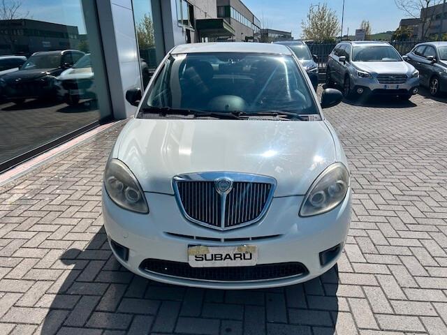 Lancia Ypsilon 1.2 69 CV Platinum