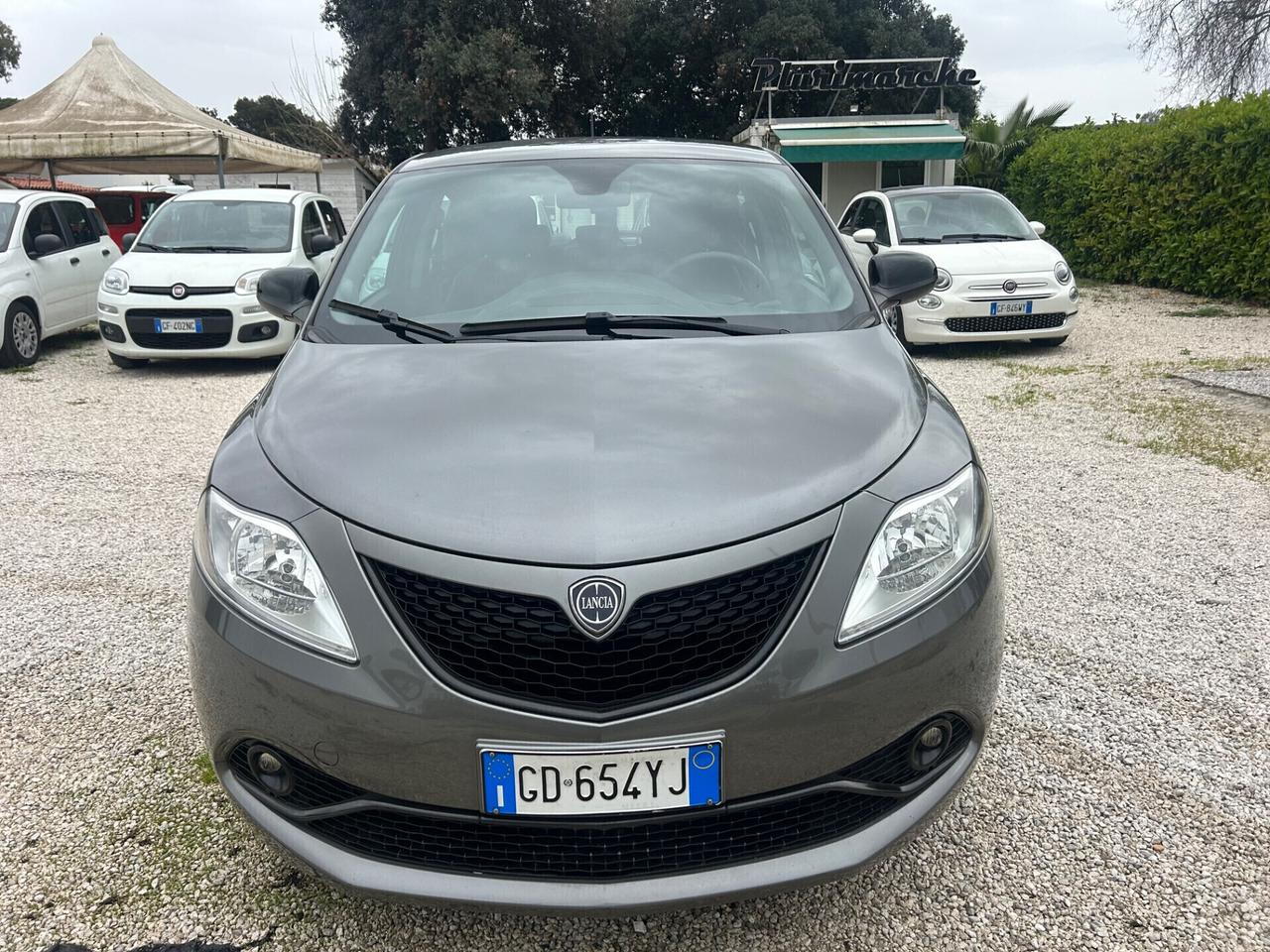 Lancia Ypsilon 1.0 FireFly 5 porte S&S Hybrid Ecochic Gold