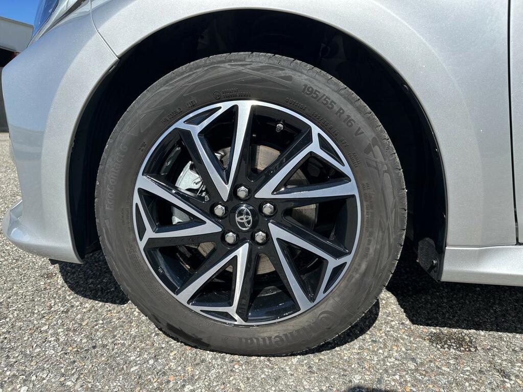 Toyota Yaris 1.5 VVT-iE Hybrid Lounge E-CVT