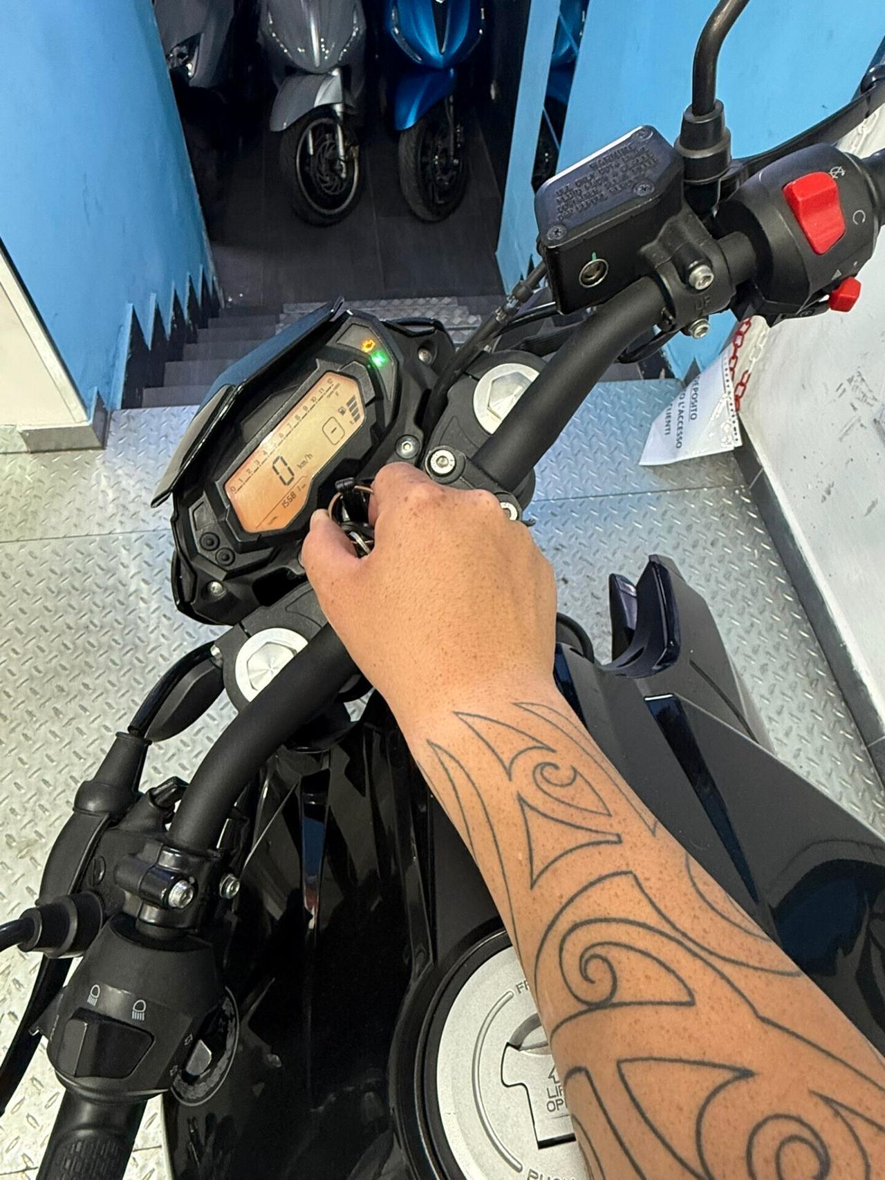 Benelli TNT 125