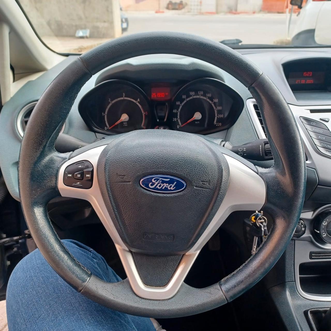FIESTA 1.4 TDI NEOPATENTATI CON DISTRIBUZIONE E FRIZIONE NUOVI