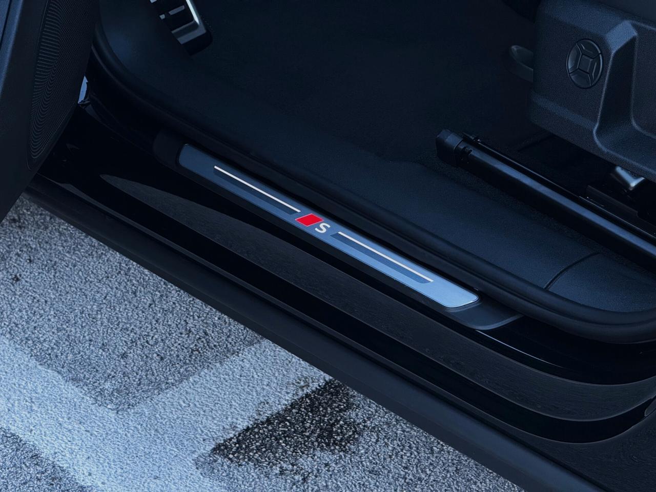 Audi Q3 TDI S line Plus 150CV S-tronic TETTO OLED