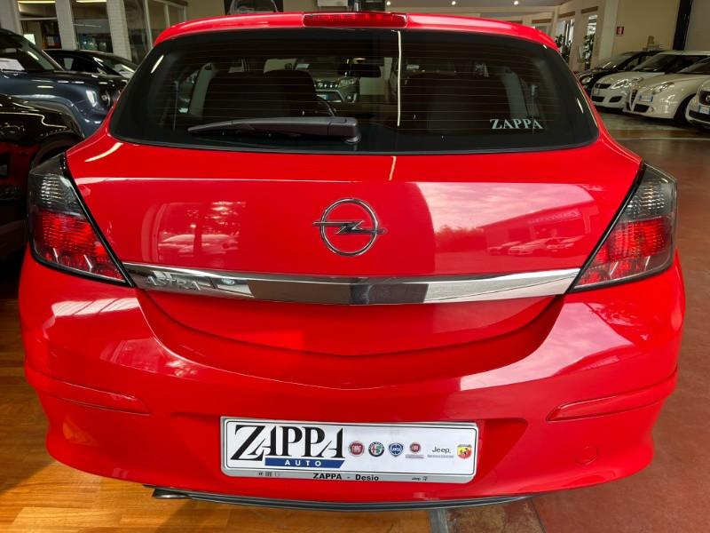OPEL Astra GTC 1.9 16V CDTI 150CV 3 porte Sport