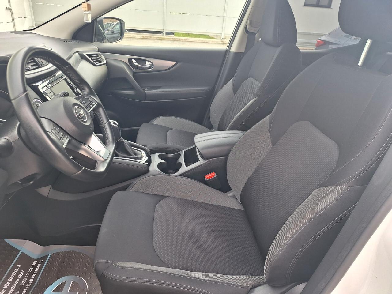 Nissan Qashqai N-CONNECTA 1.5 dCi 115cv AUTOMAT. TETTO PAN.