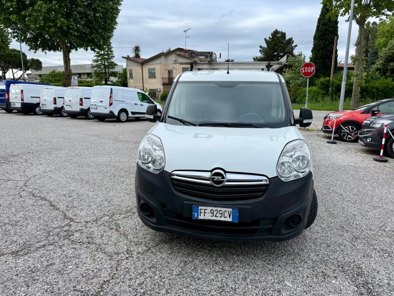 Opel Combo 1.4 Turbo EcoM Van Ok NEOPATENTATI