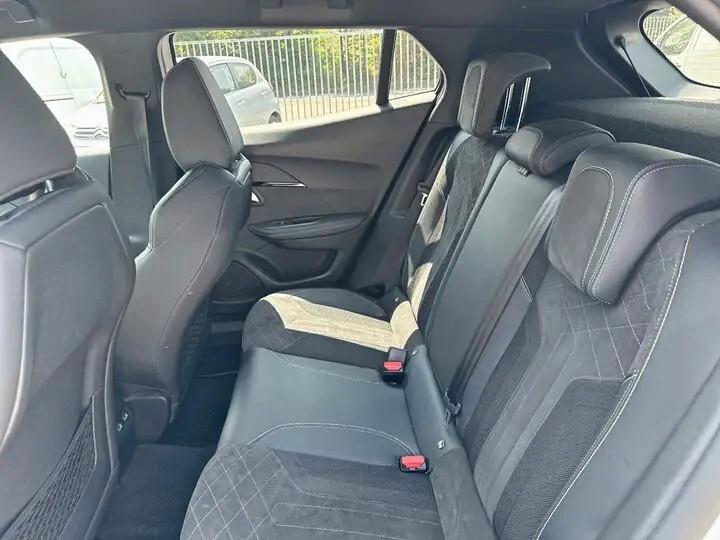 Peugeot 2008 PureTech 130 S&S EAT8 GT Pack