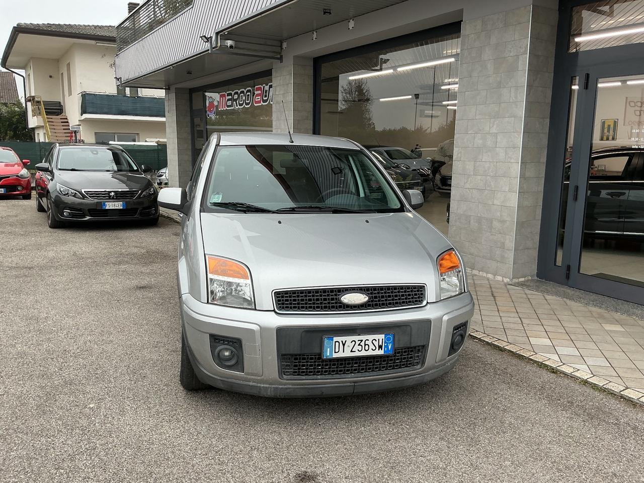 Ford Fusion 1.4 GPL Neopatentati