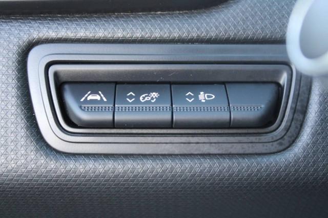 Renault Clio 1.6 hybrid 140cv automatica con CarPlay