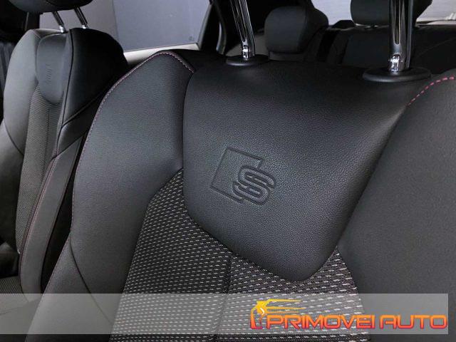 AUDI A1 citycarver 30 TFSI Pack S-Line interno