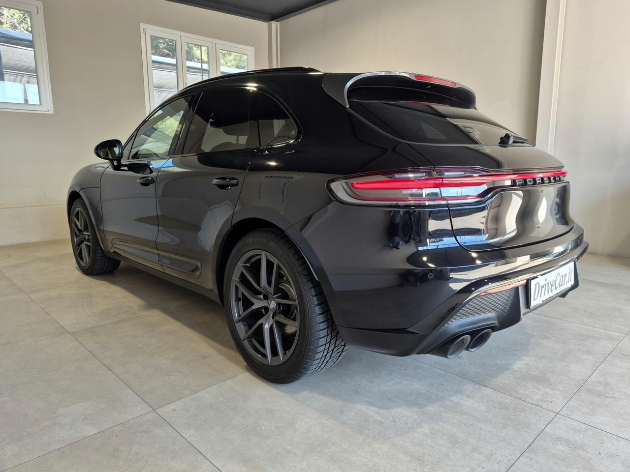 Porsche Macan 2.0 T SCARICHI SPORTIVI SOSPENSIONI PNEUMATICHE