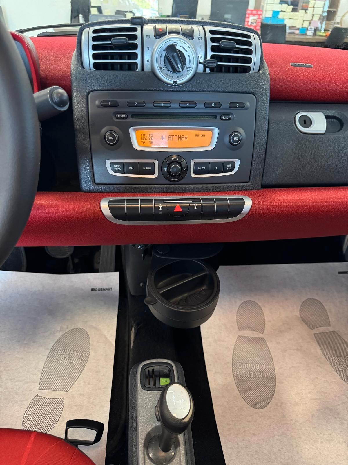 Smart ForTwo 1.0 MHD BENZ PASSION 2010