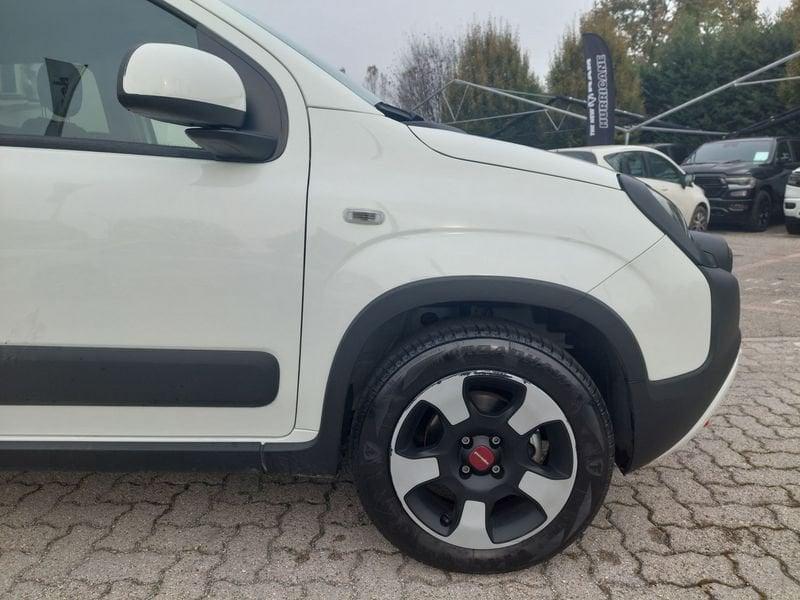 FIAT Panda 1.0 FireFly S&S Hybrid City Cross