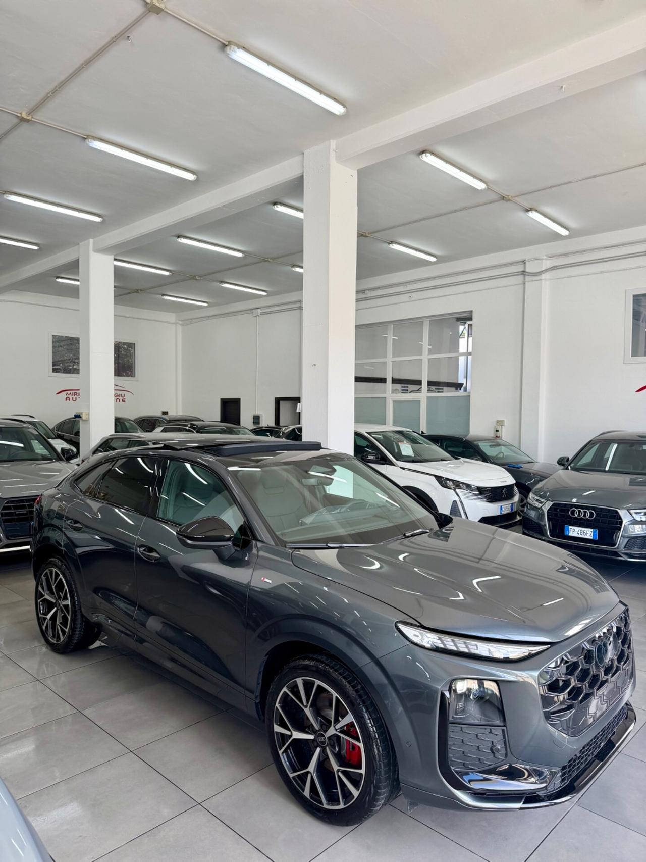 Audi Q3 SPB 40 TFSI quattro S tronic line TETTO/2026