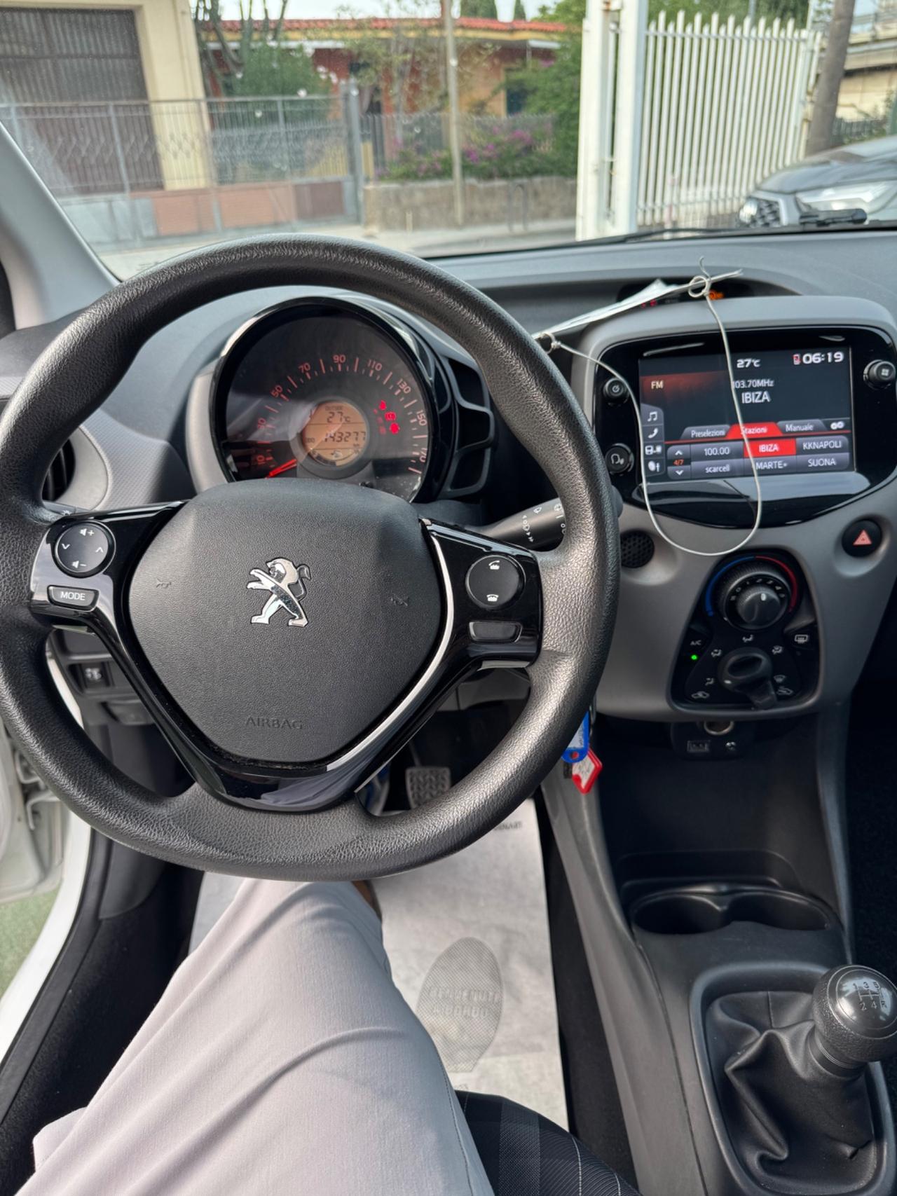 Peugeot 108 VTi 72 5 porte Allure