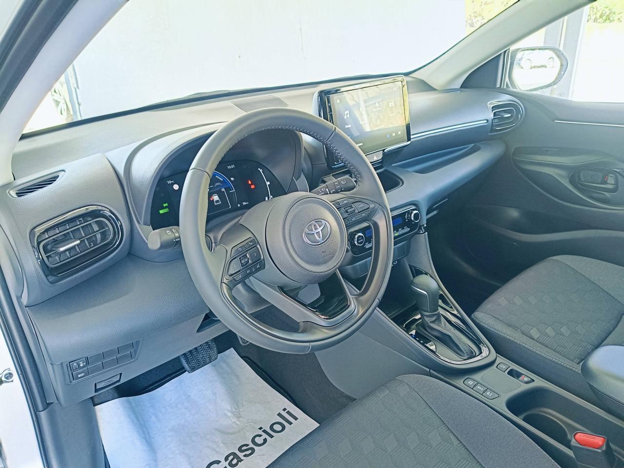 TOYOTA Yaris IV 2020 - Yaris 1.5h Trend