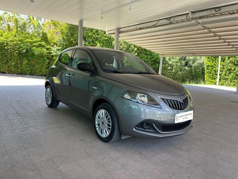 Lancia Ypsilon 1.0 FireFly 70cv S&S Hybrid SILVER