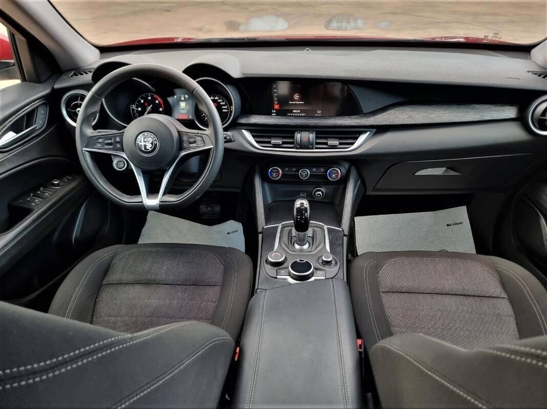 Alfa Romeo Stelvio 2.2 Turbodiesel 190 CV AT8 RWD Business