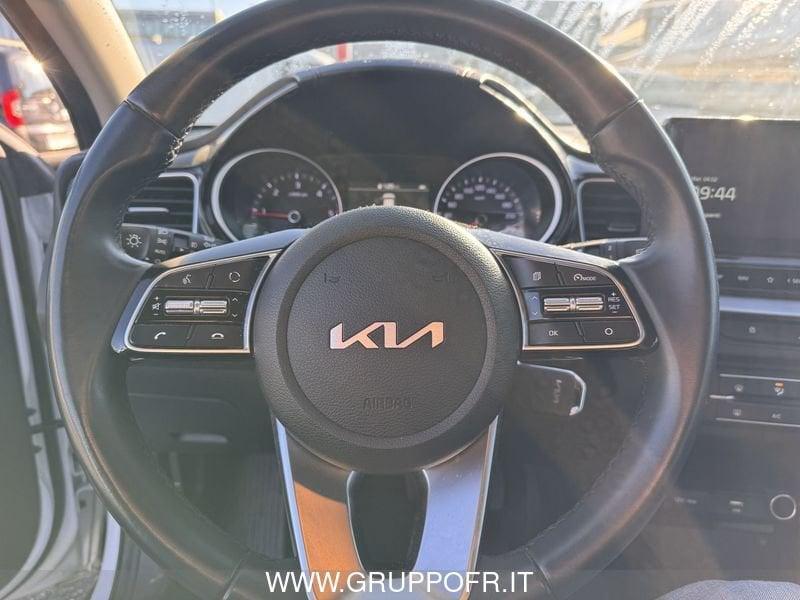 KIA Xceed 1.6 CRDi 136 CV MHEV iMT Business Class