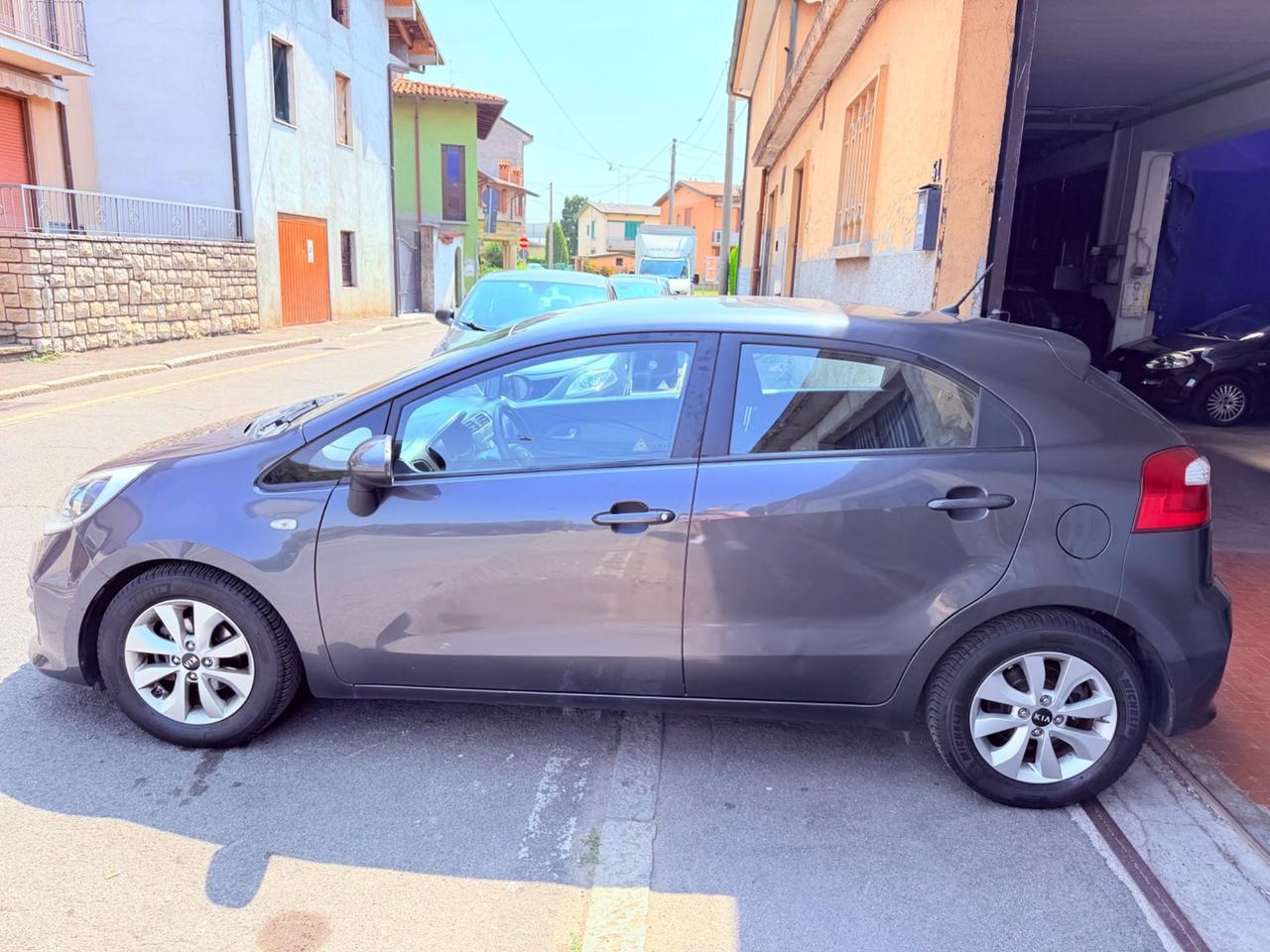 Kia Rio 1.2 CVVT 5p. Cool