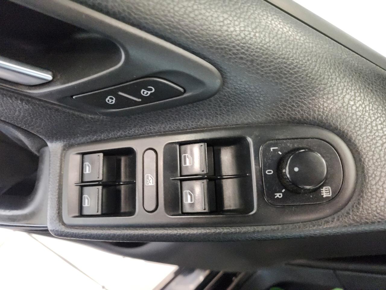 Volkswagen Golf 1.4 5p. United Neopatentati
