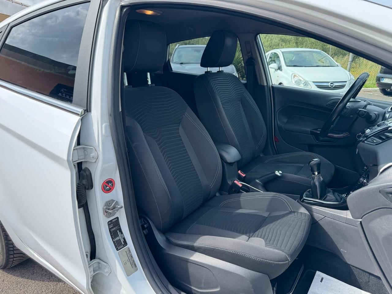 Ford Fiesta 1.4 GPL (SCADENZA 2034) 5P TITANIUM 2014