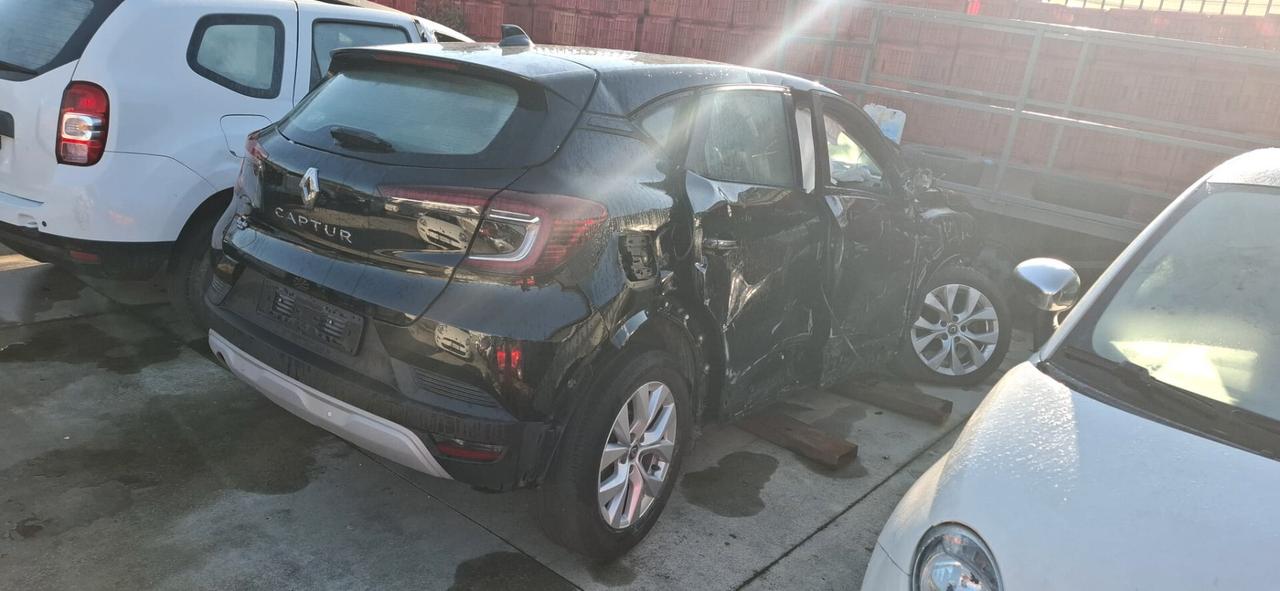 2020 Renault Captur Blue dCi 115 CV Intens