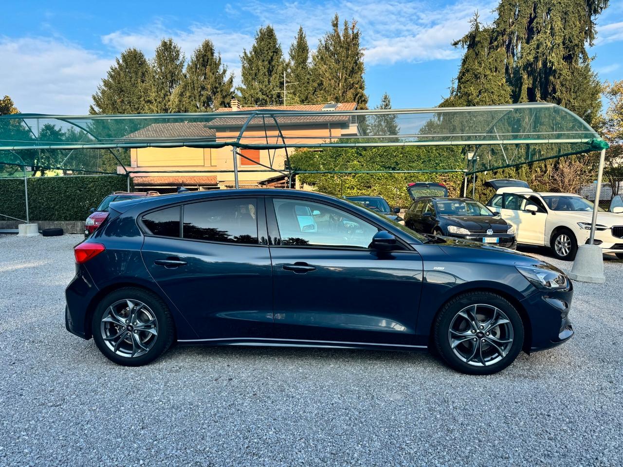 FORD FOCUS 1.5 ECOBLU 120 CV. ST LINE
