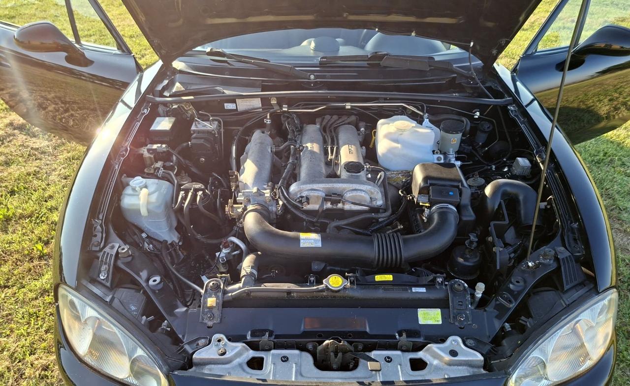 Mazda MX-5 1.6i 16V cat Naked book completo