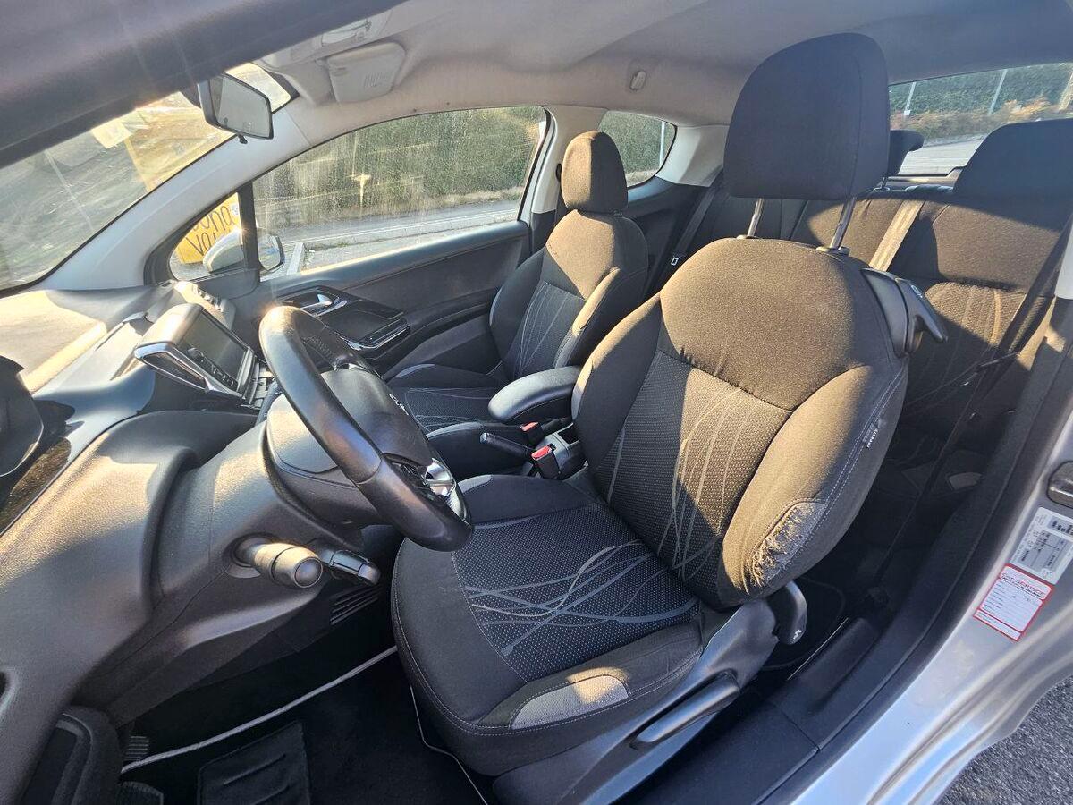 Peugeot 208 1.2 PT (vti) 12v Active 3p