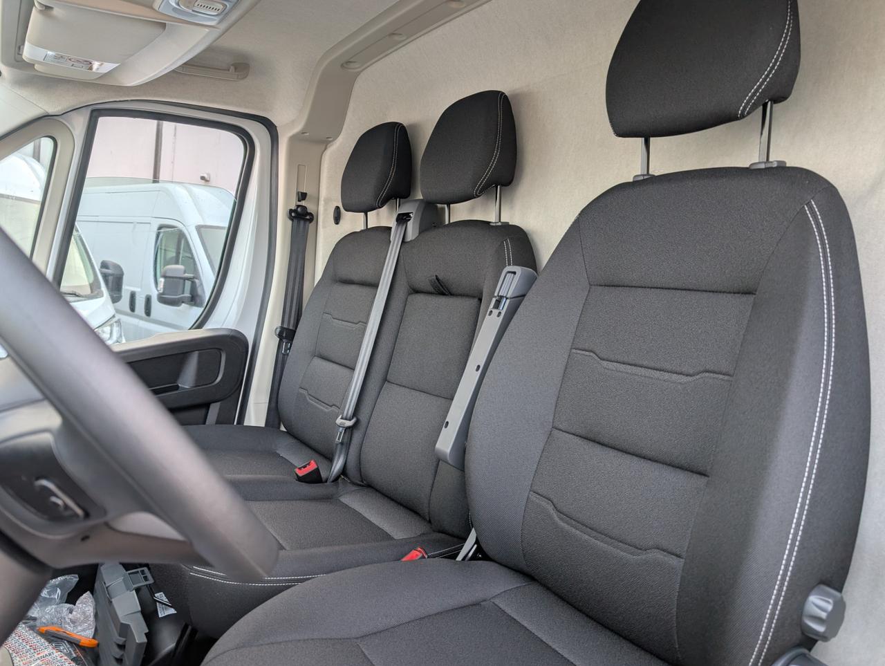 Peugeot 33 2.2 diesel 140cv L2H2