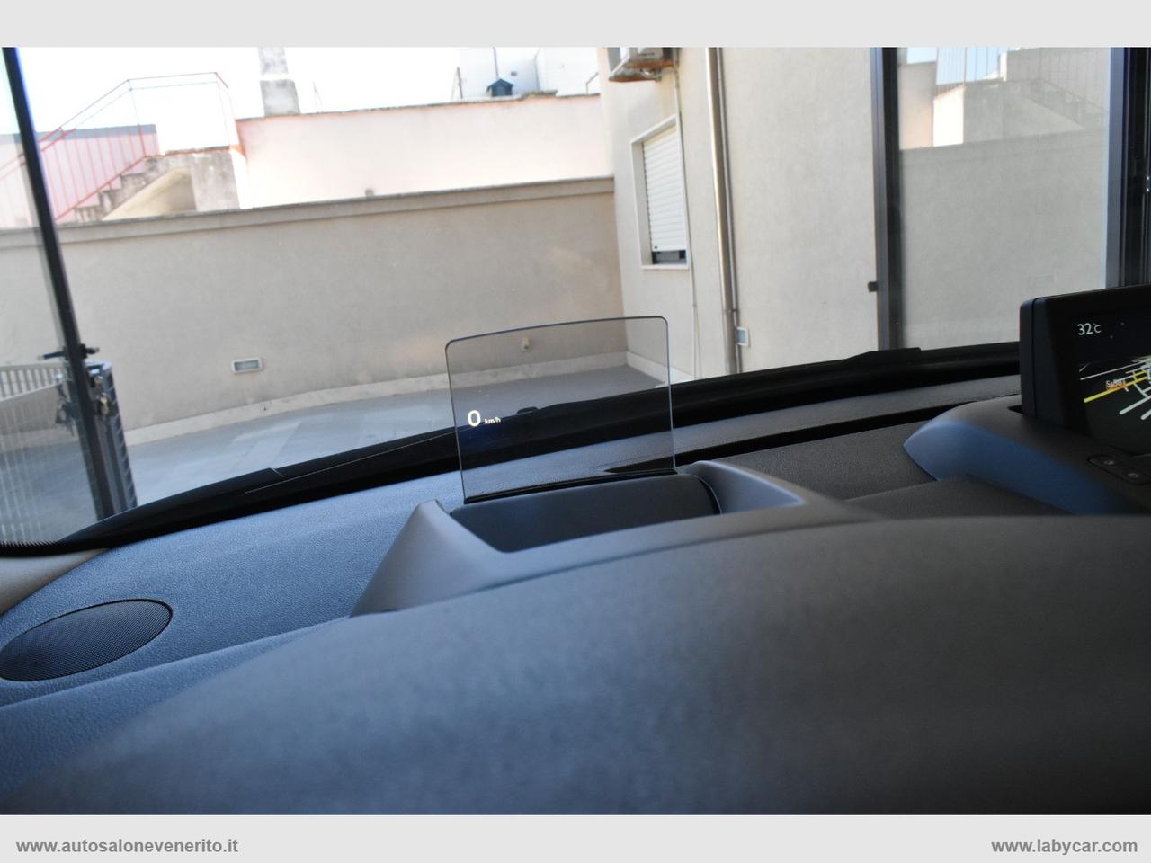 PEUGEOT 5008 BlueHDi 120 S&S Allure